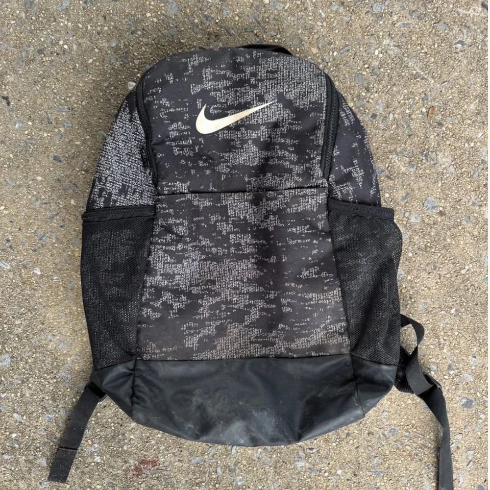Nike Elemental Backpack Black Grey Graphic Print Swoosh CT4593-010 Mens Womens